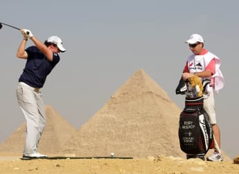 Putt like an Egyptian