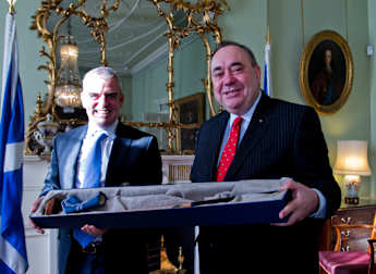 First Minister welcomes Paul McGinley to Scotland