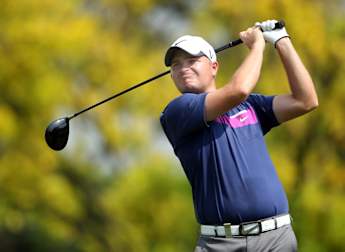 Morrison moves clear in Singapore