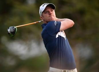 Horsey extends India advantage