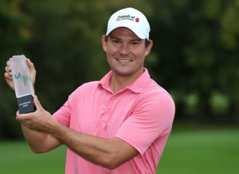 Freiburghaus triumphs in English Trophy play-off