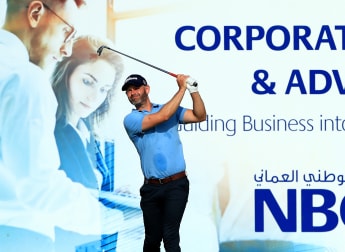 Waring edges ahead in Oman