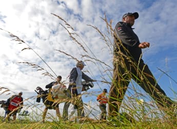 Cabrera wins on home soil