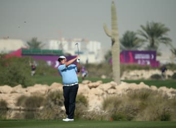 Coetzee retains advantage