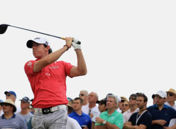 McIlroy makes his move as Watson pulls clear