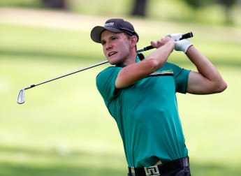 Kieffer and Fisher Junior land share of the lead