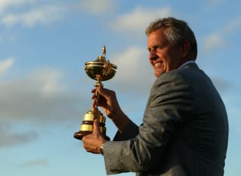 Captain Fantastic on top of the world