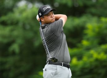 Jian sets the pace in China