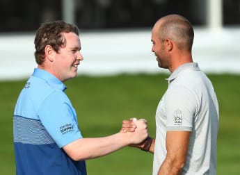 MacIntyre and Ritthammer lead the way in Hamburg