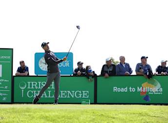 Robinson Thompson hits the front in Ireland  