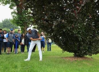 Lorenzo-Vera creeps into contention