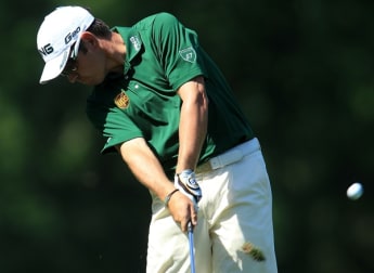 Inspired Oosthuizen leads at the turn