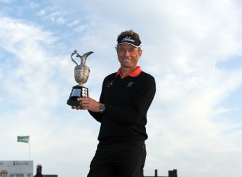 Langer seals record-breaking Senior Open victory