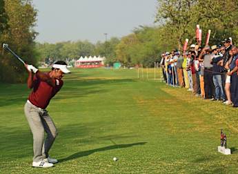 Siddikur snatches lead from Chawrasia