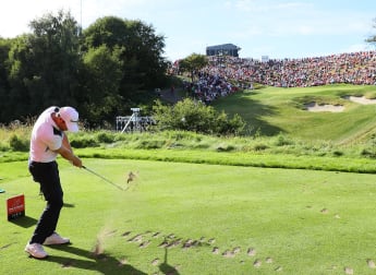 Dredge holds narrow advantage in Denmark