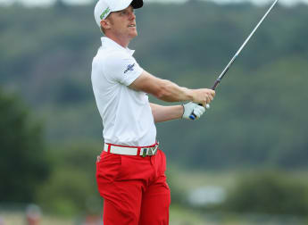 Horsey gets his nose in front in Farsø