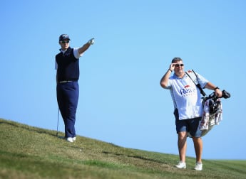 Steady Warren stays in front