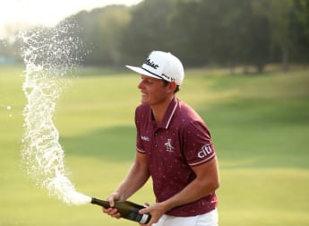 With this win - Cameron Smith