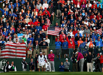 America on top after bright start for Europe