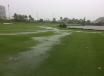 Hainan Open Round One suspended after heavy rain