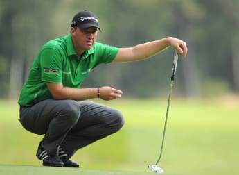 Hanson overcomes family trauma