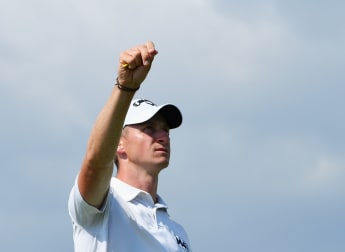 Murray maintains margin in France 