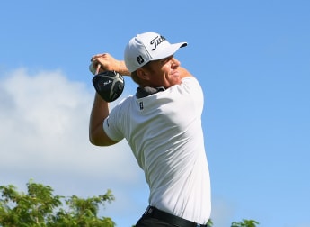 Four forge ahead in Fiji