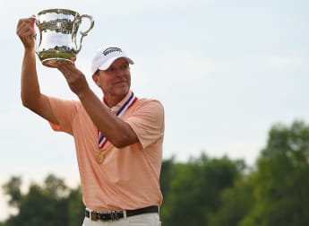 Steve Stricker seals wire-to-wire U.S. Senior Open victory