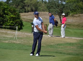 Saltman clings to lead in battle of Lyon