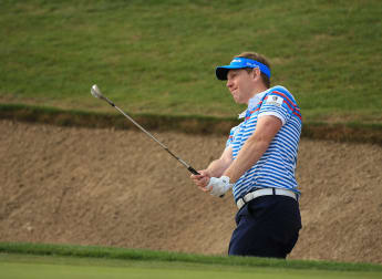 Hot beginning for Gallacher