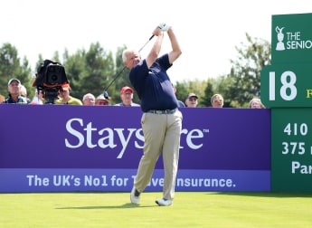 Broadhurst makes late move at Senior Open 