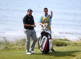 Lowry still gets a buzz on home soil