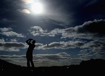 Uihlein seizes the initiative