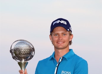 Lewis lands fairytale victory