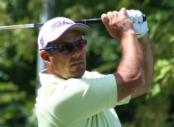 Carolan grabs the lead in Thailand