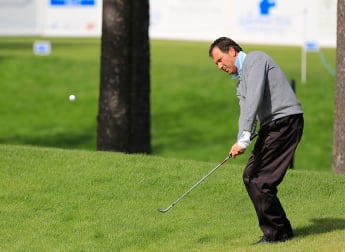 Luna leads at Linna Golf