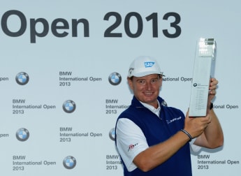 Els returns to winning ways