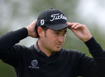 Brooks escapes after shank redemption in France