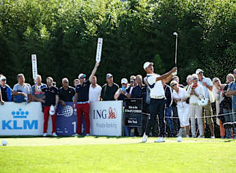 Wu extends advantage in the Netherlands