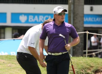 Lloyd lights up Kenya with a sizzling 65