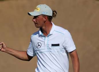 Siem remains on course for victory