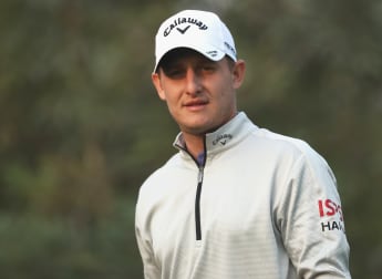 Grillo leads from stalking Sharma in India