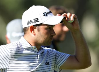 Brooks joins lead in Spain