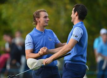 Continental Europe dominate opening day in Paris