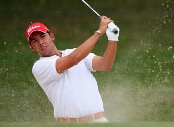 Larrazabal off to sensational start