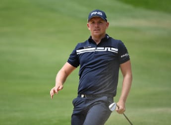 Wallace staying relaxed in South Africa