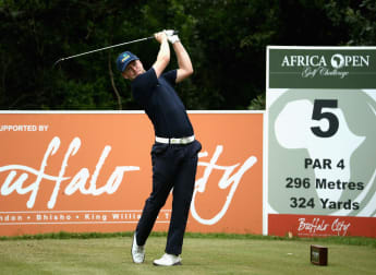 De la Riva hot on the heels of Ford