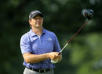 Goosen takes control