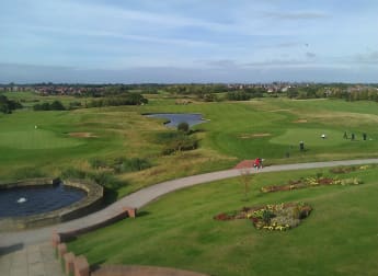 Uzzell on song at Wychwood Park