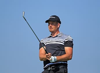 Relentless Stenson sets marker